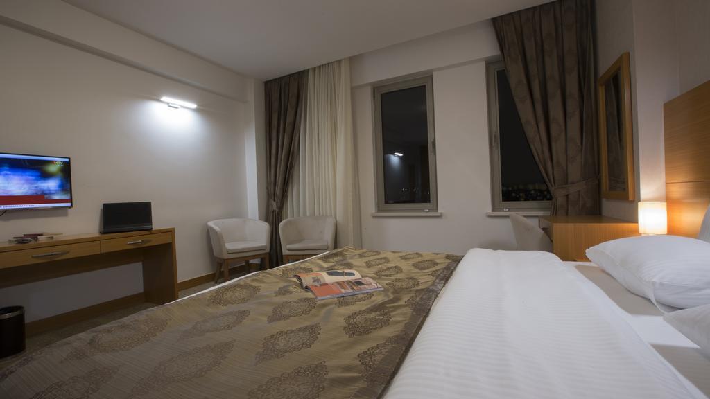 Miel Suites Istanbul Exterior photo